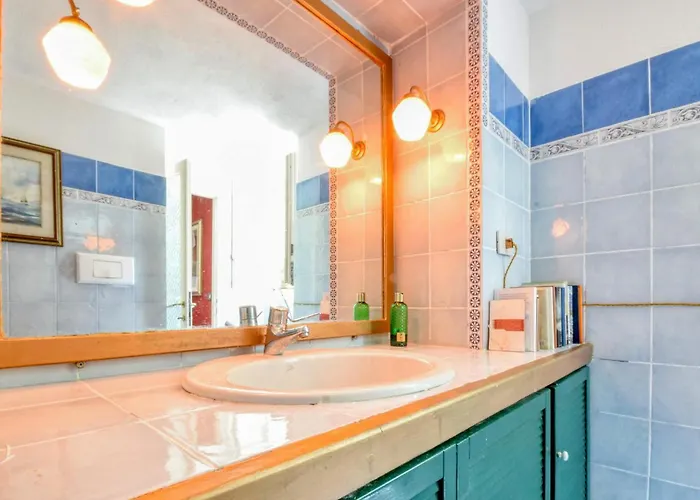 1 Bedroom In *