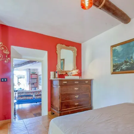 1 Bedroom In *