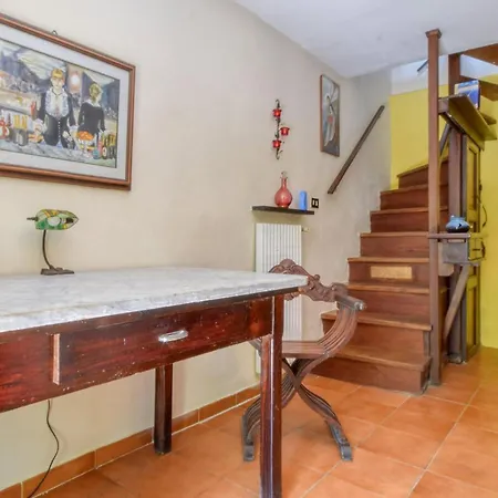 1 Bedroom In Holiday home Pieve Ligure