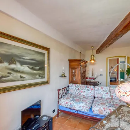 1 Bedroom In Holiday home *