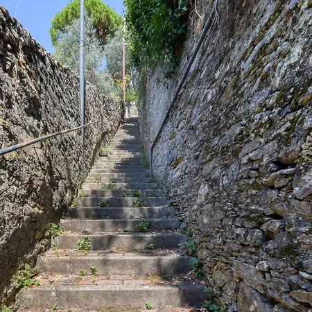 1 Bedroom Lovely Home In Pieve Ligure *